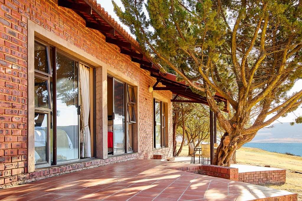 First Group Qwantani Hotel Harrismith Room photo