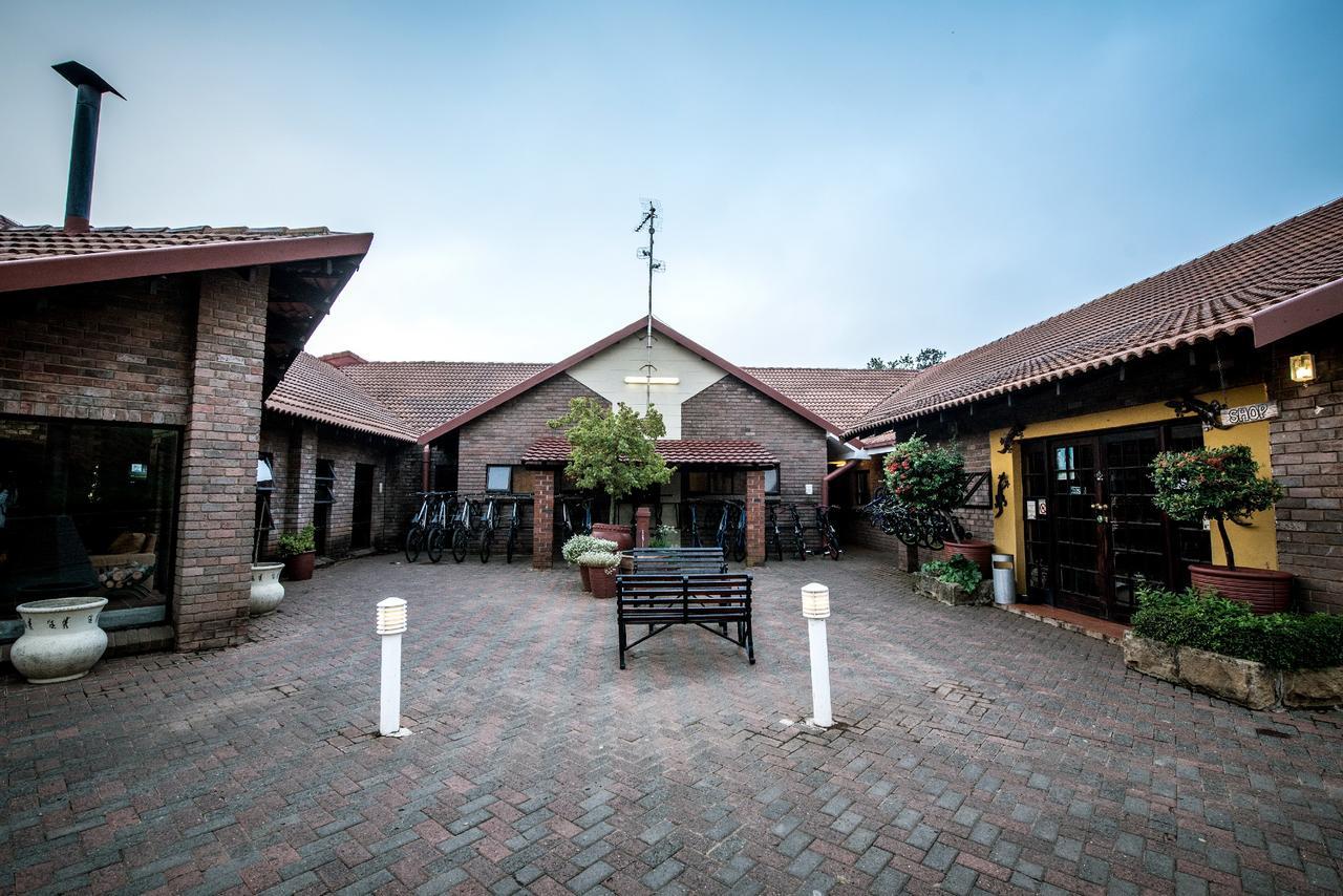 First Group Qwantani Hotel Harrismith Exterior photo