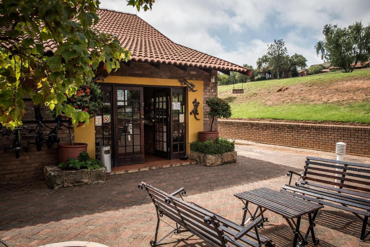 First Group Qwantani Hotel Harrismith Exterior photo