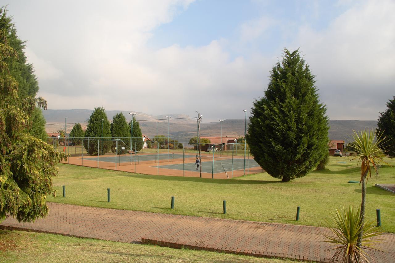 First Group Qwantani Hotel Harrismith Exterior photo
